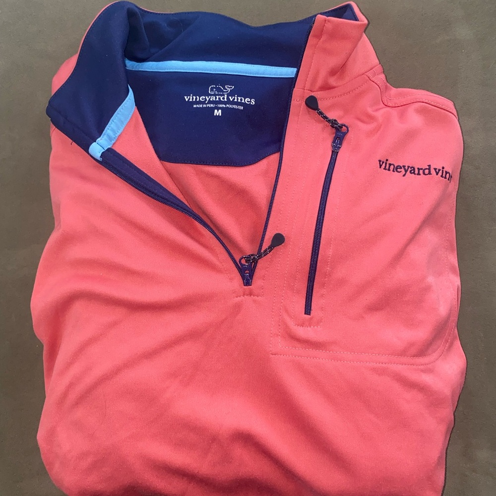 Vineyard Vines size M half zip / quarter zip